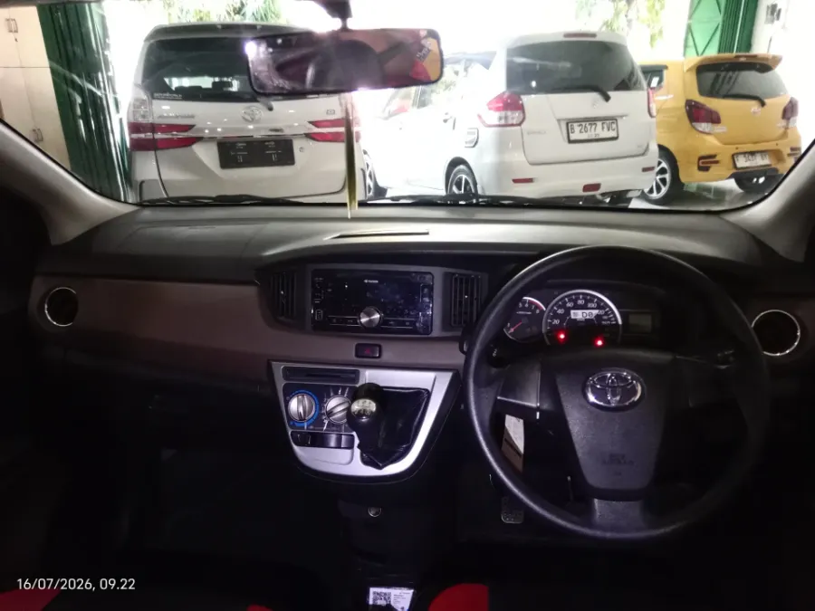 Foto Mobil Bekas Dashboard Toyota Calya 1.2 G tahun 2018