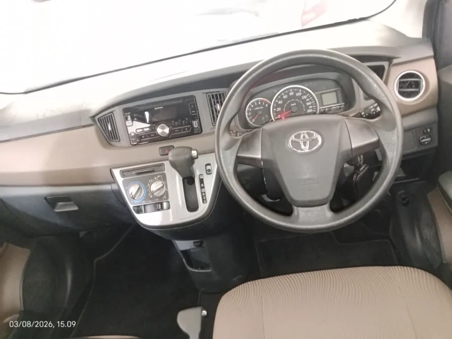 Foto Mobil Bekas Dashboard Toyota Calya 1.2 G tahun 2018
