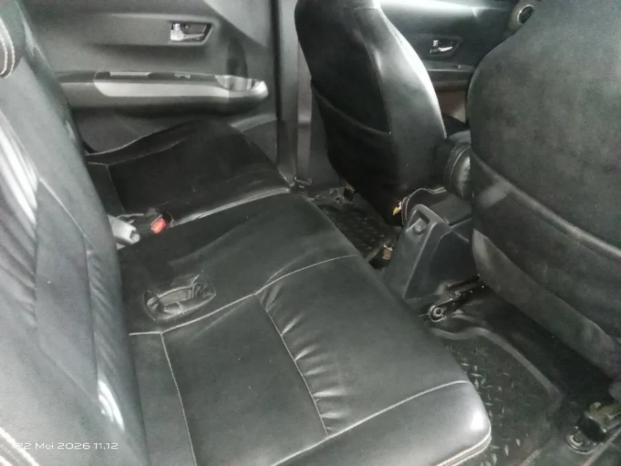 Foto Mobil Bekas Kabin Belakang Toyota Calya 1.2 G tahun 2018
