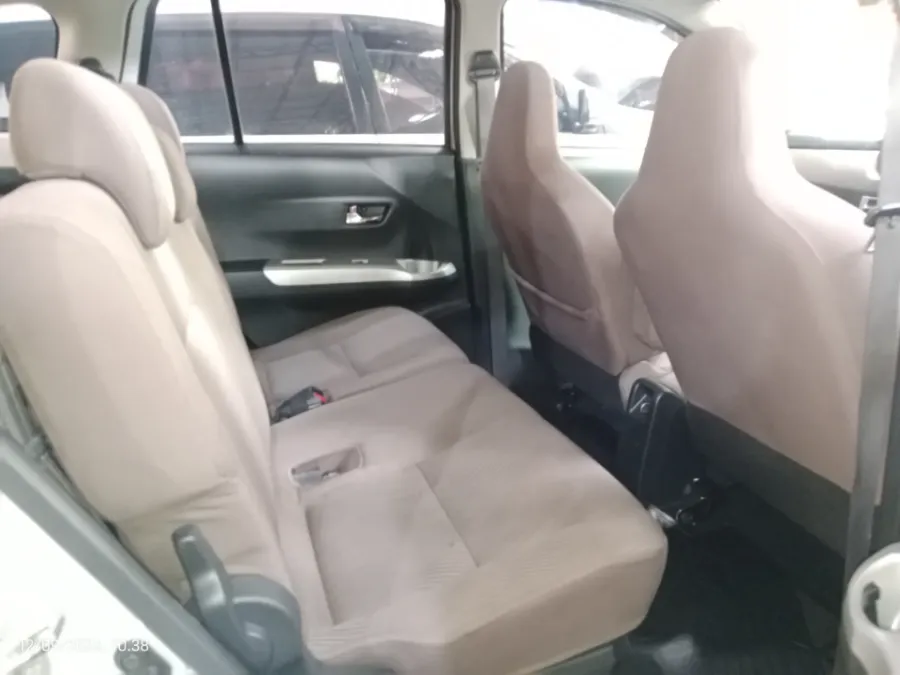Foto Mobil Bekas Kabin Belakang Toyota Calya 1.2 G tahun 2018