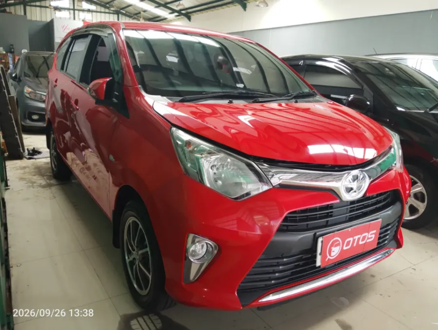 Foto Mobil Bekas Kanan Depan Toyota Calya 1.2 G tahun 2018