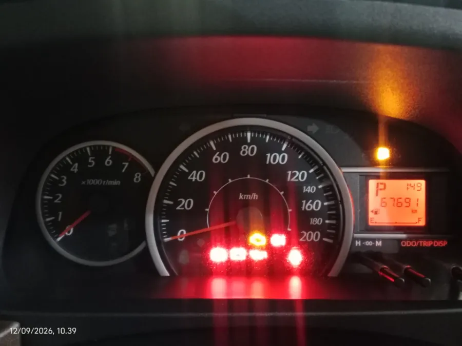 Foto Mobil Bekas Odometer Toyota Calya 1.2 G tahun 2018