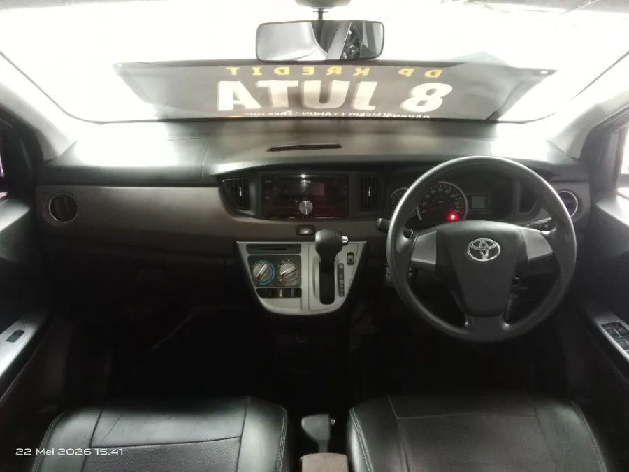 Foto Mobil Bekas Dashboard Toyota Calya 1.2 G tahun 2019
