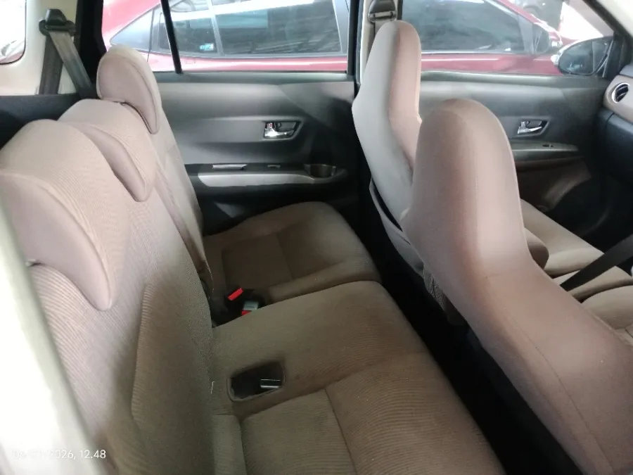 Foto Mobil Bekas Kabin Belakang Toyota Calya 1.2 G tahun 2019