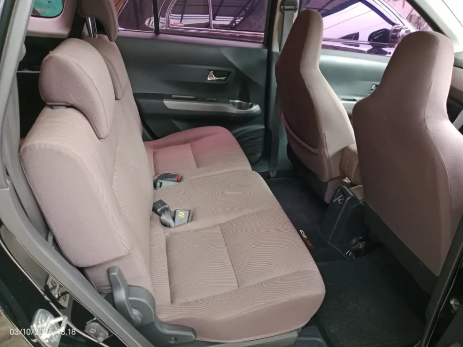 Foto Mobil Bekas Kabin Belakang Toyota Calya 1.2 G tahun 2019