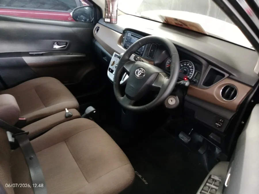 Foto Mobil Bekas Kabin Depan Toyota Calya 1.2 G tahun 2019
