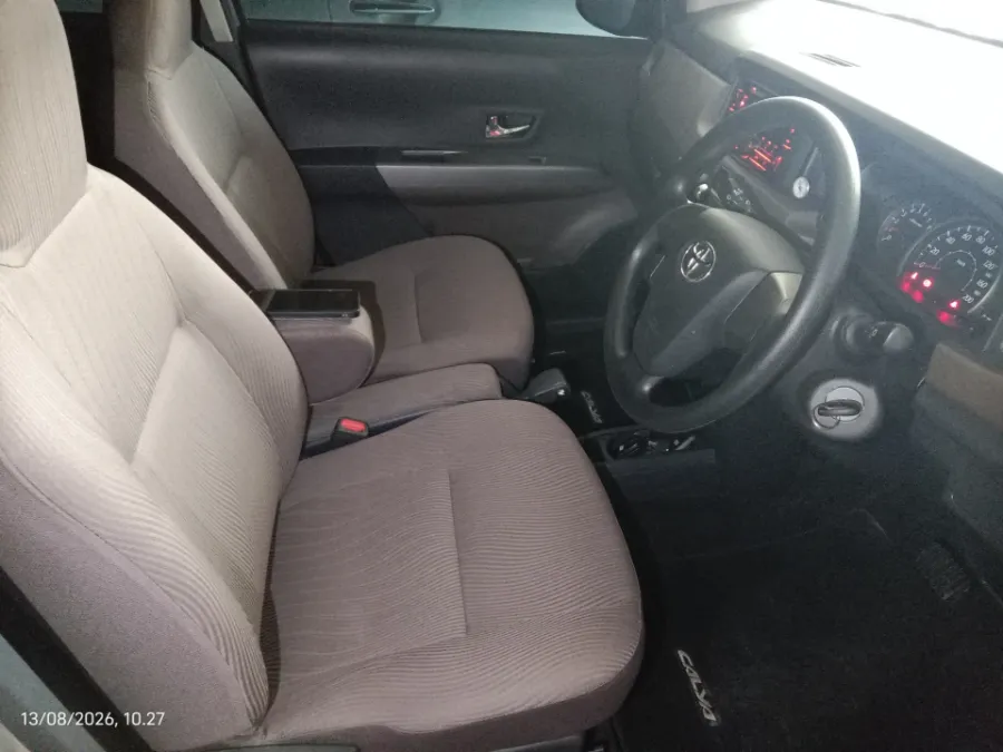 Foto Mobil Bekas Kabin Depan Toyota Calya 1.2 G tahun 2019