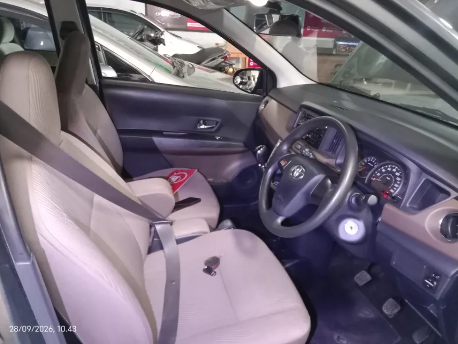 Foto Mobil Bekas Kabin Depan Toyota Calya 1.2 G tahun 2019