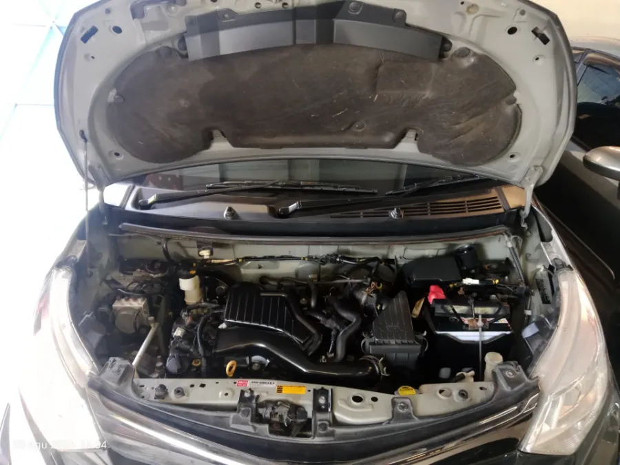 Foto Mobil Bekas Mesin Toyota Calya 1.2 G tahun 2019