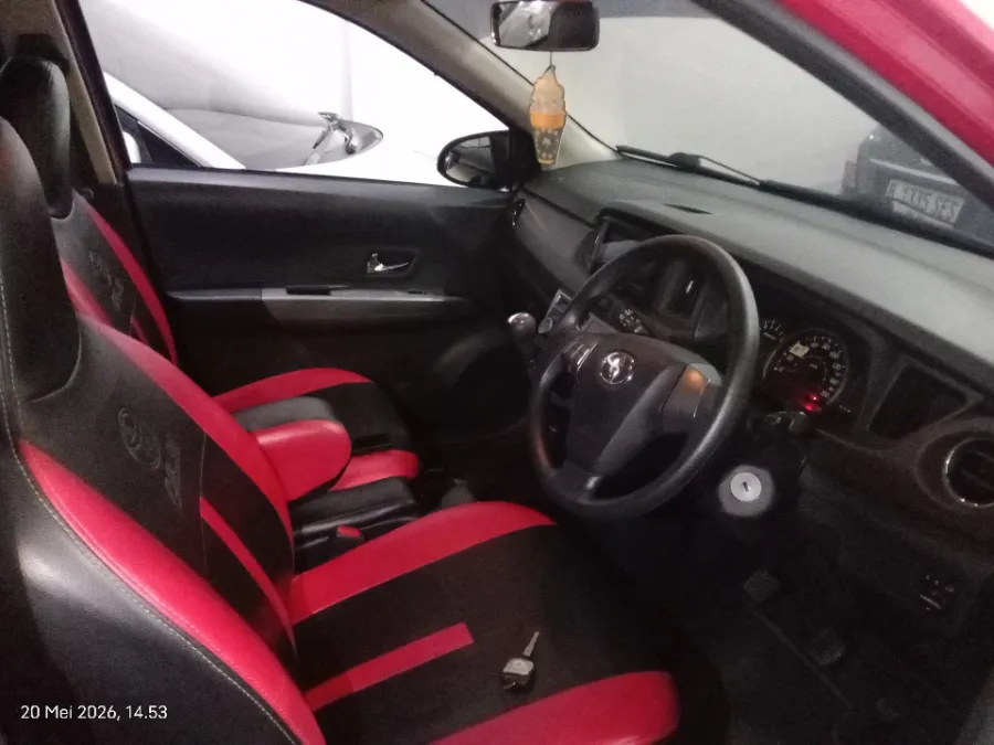Foto Mobil Bekas Kabin Depan Toyota Calya 1.2 G tahun 2020