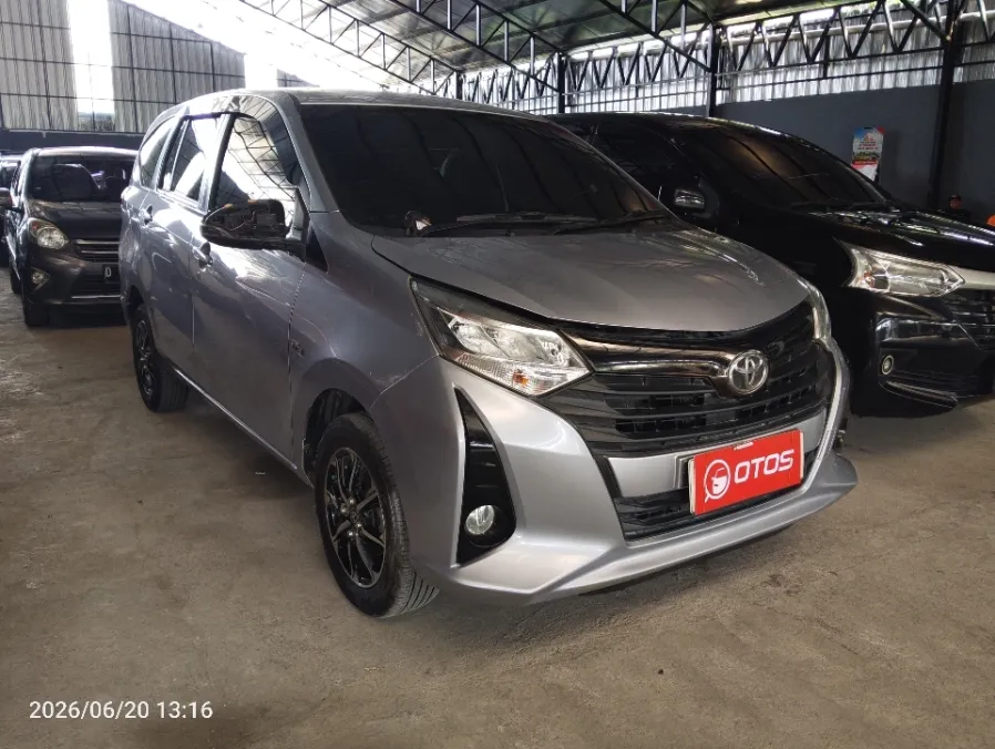 Foto Mobil Bekas Kanan Depan Toyota Calya 1.2 G tahun 2020
