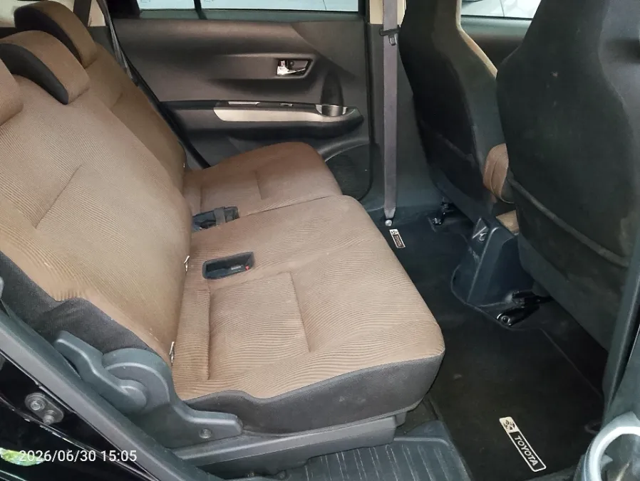 Foto Mobil Bekas Kabin Belakang Toyota Calya 1.2 G tahun 2021
