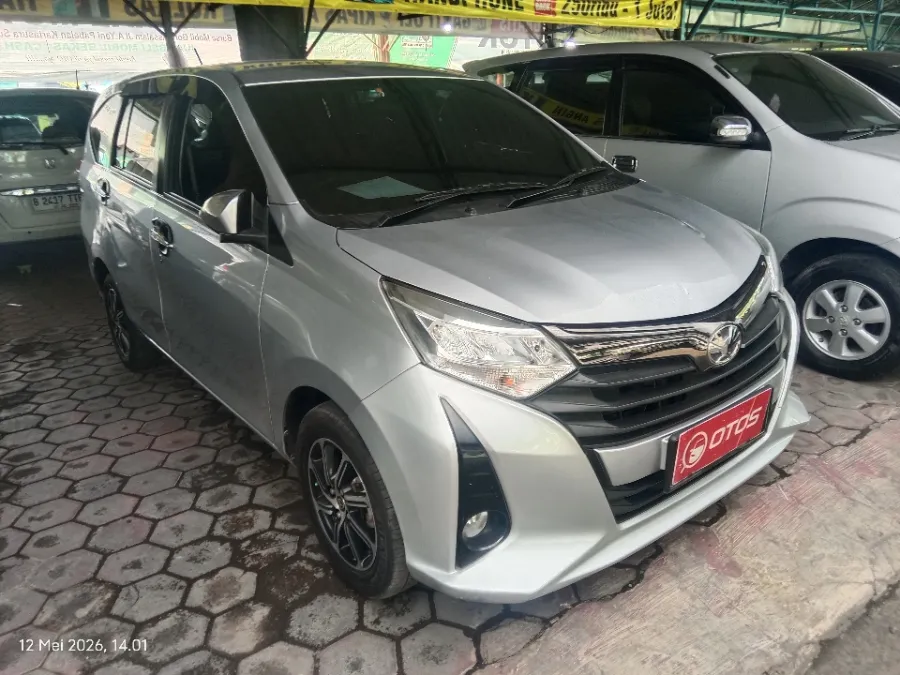 Foto Mobil Bekas Kanan Depan Toyota Calya 1.2 G tahun 2022