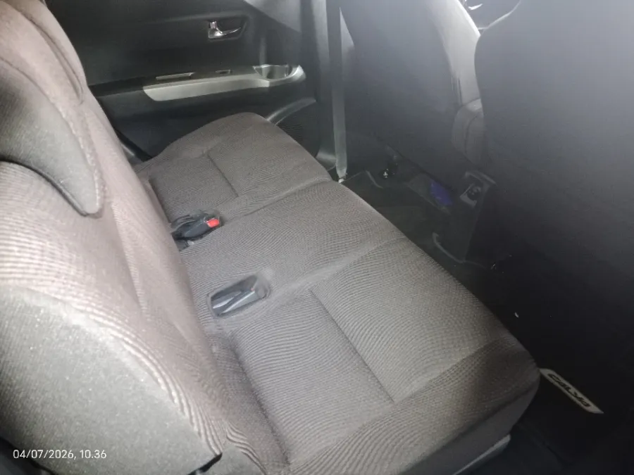 Foto Mobil Bekas Kabin Belakang Toyota Calya 1.2 G tahun 2023