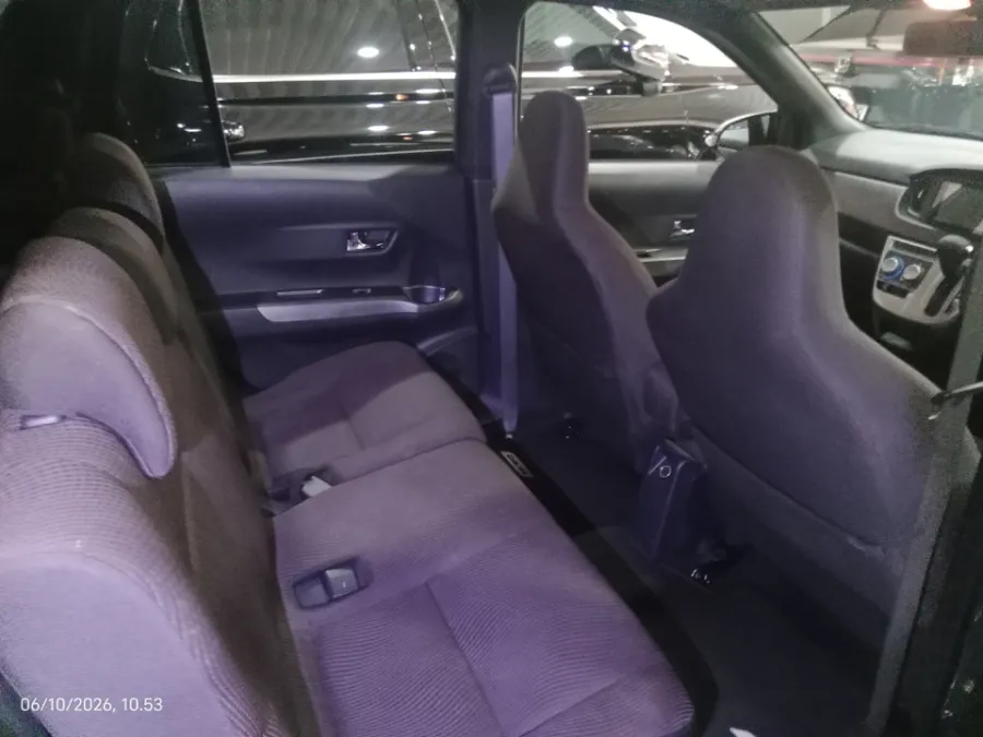 Foto Mobil Bekas Kabin Belakang Toyota Calya 1.2 G tahun 2023