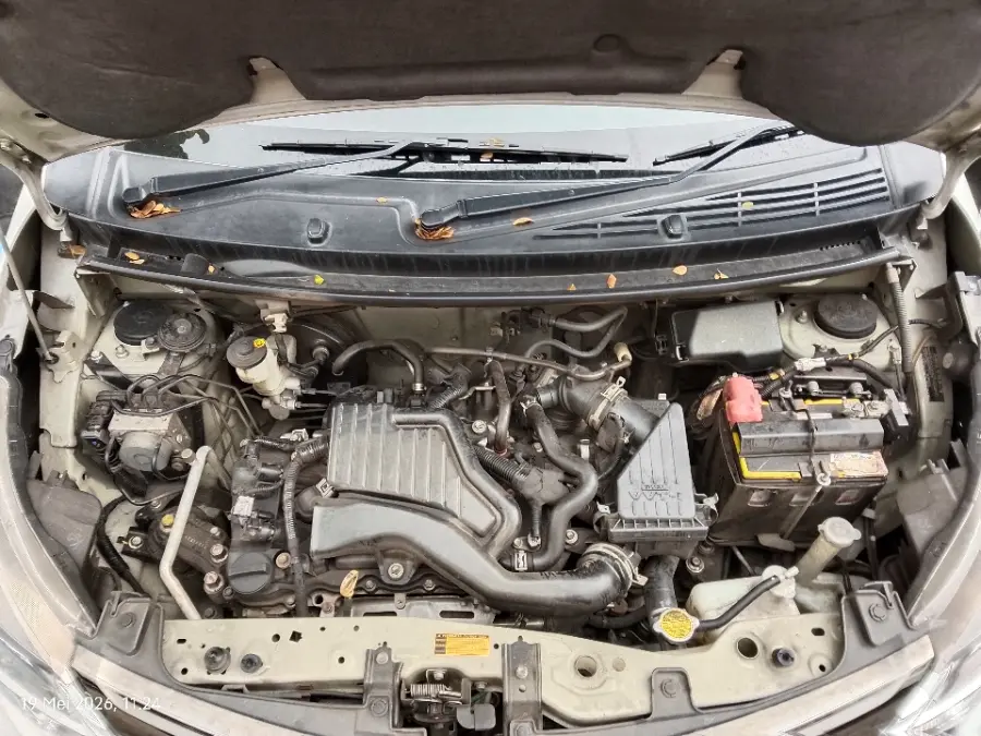Foto Mobil Bekas Mesin Toyota Calya 1.2 G tahun 2023