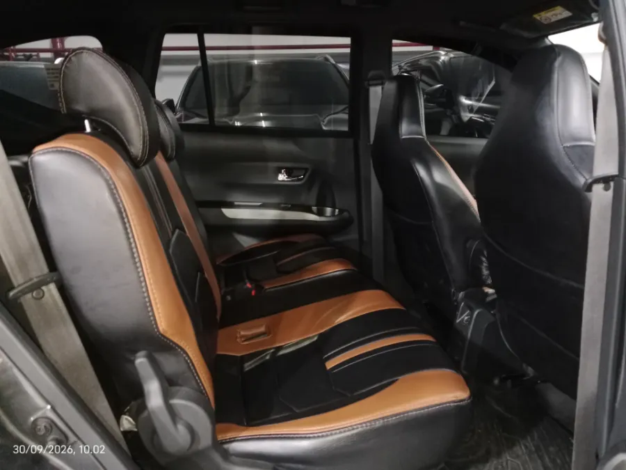 Foto Mobil Bekas Kabin Belakang Toyota Calya 1.2 G tahun 2024