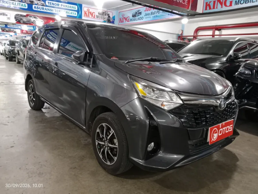 Foto Mobil Bekas Kanan Depan Toyota Calya 1.2 G tahun 2024