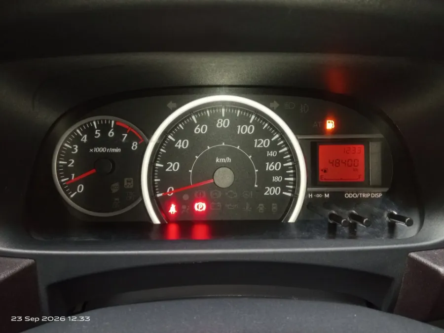 Foto Mobil Bekas Odometer Toyota Calya 1.2 G tahun 2024