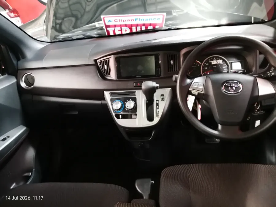 Foto Mobil Bekas Dashboard Toyota Calya 1.2 G tahun 2025