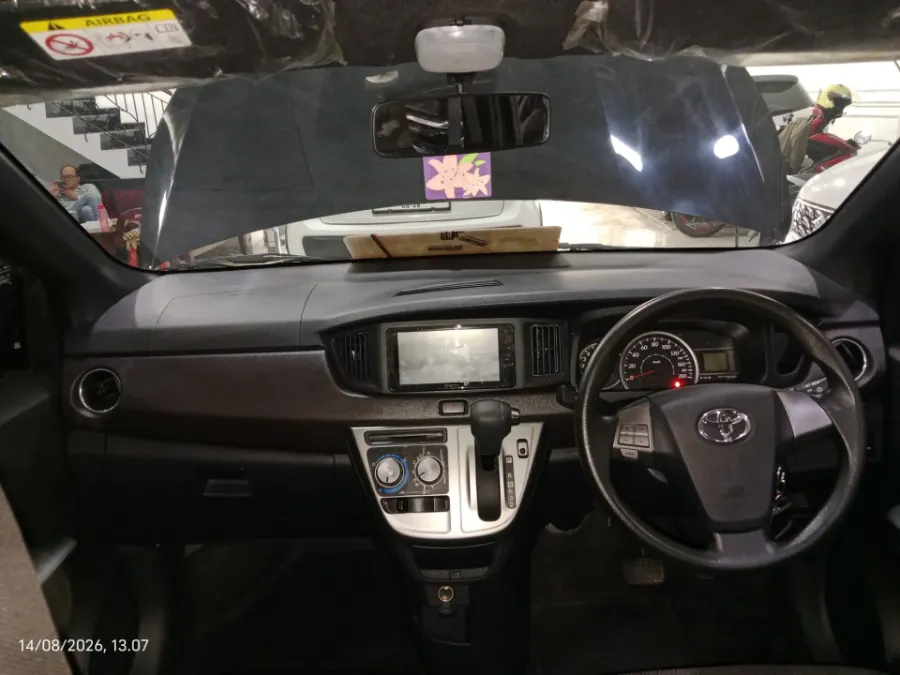 Foto Mobil Bekas Dashboard Toyota Calya 1.2 G tahun 2025