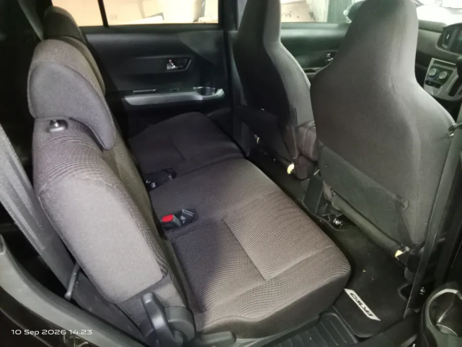 Foto Mobil Bekas Kabin Belakang Toyota Calya 1.2 G tahun 2025