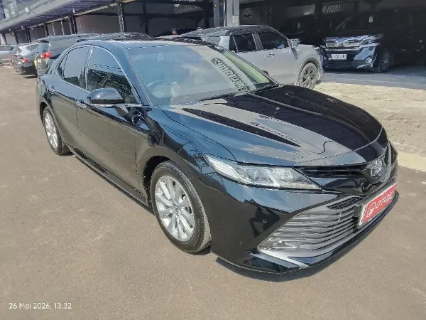 2019 Toyota Camry 2.5 V