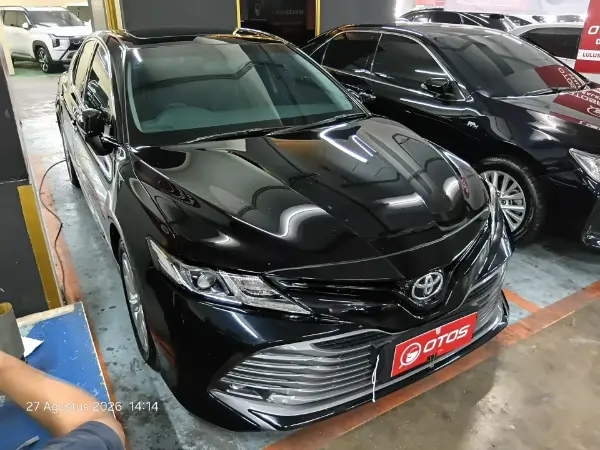 2019 Toyota Camry 2.5 V