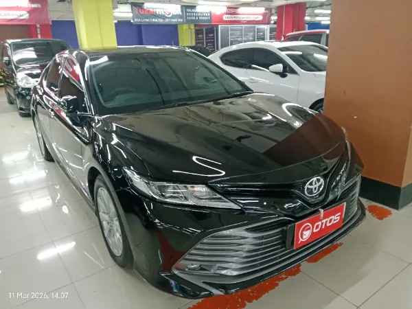 2020 Toyota Camry 2.5 V - Foto 1 dari 6