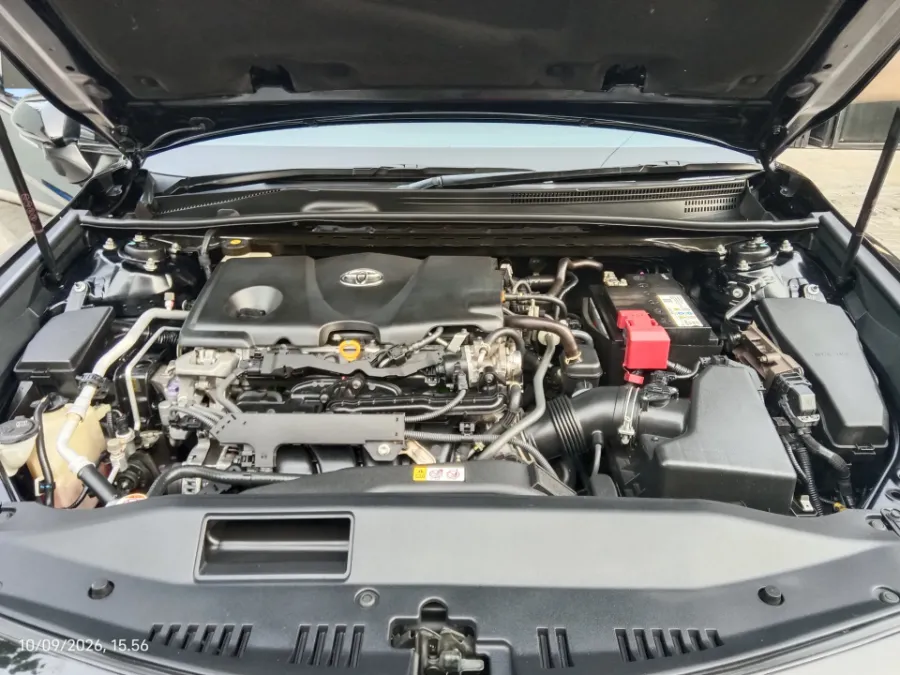 Foto Mobil Bekas Mesin Toyota Camry 2.5 V tahun 2021