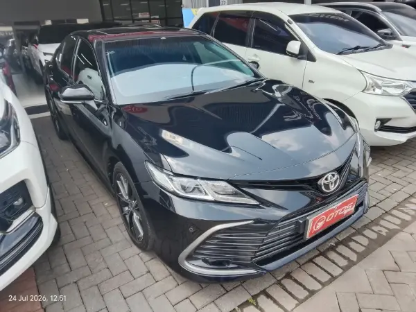 2022 Toyota Camry 2.5 V
