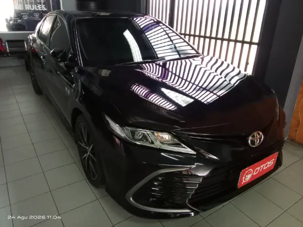 2022 Toyota Camry 2.5 V - Foto 1 dari 6