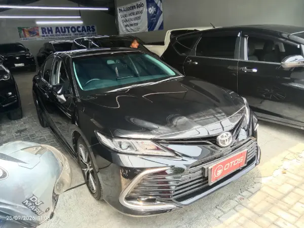 2022 Toyota Camry 2.5 V