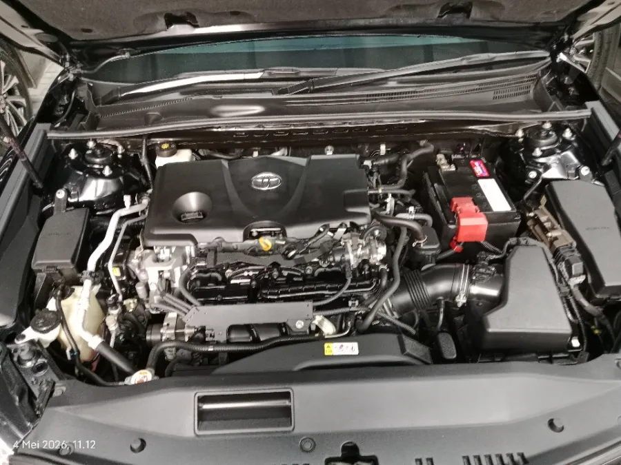 Foto Mobil Bekas Mesin Toyota Camry 2.5 V tahun 2022