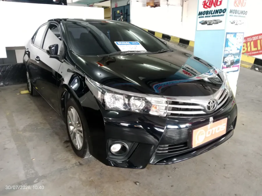 Foto Mobil Bekas Kanan Depan Toyota Corolla Altis 1.8 G tahun 2016
