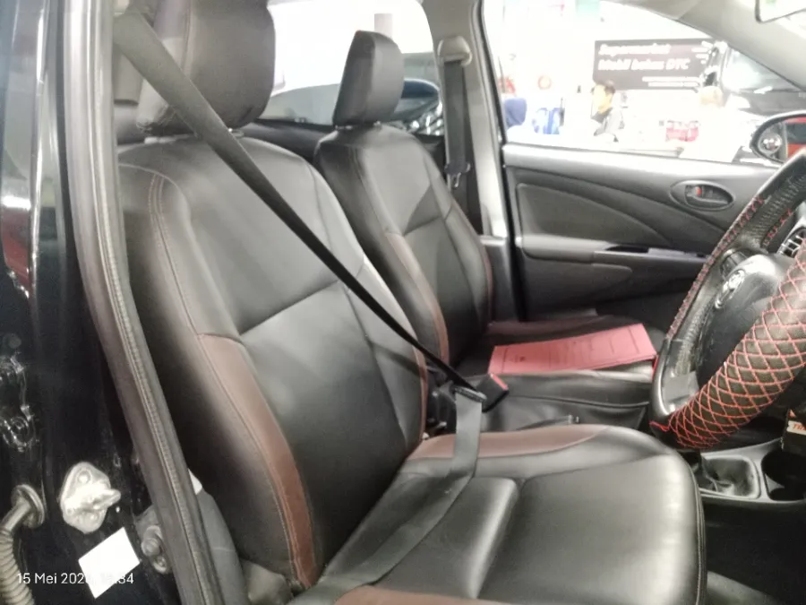 Foto Mobil Bekas Kabin Depan Toyota Etios Valco 1.2 G tahun 2014