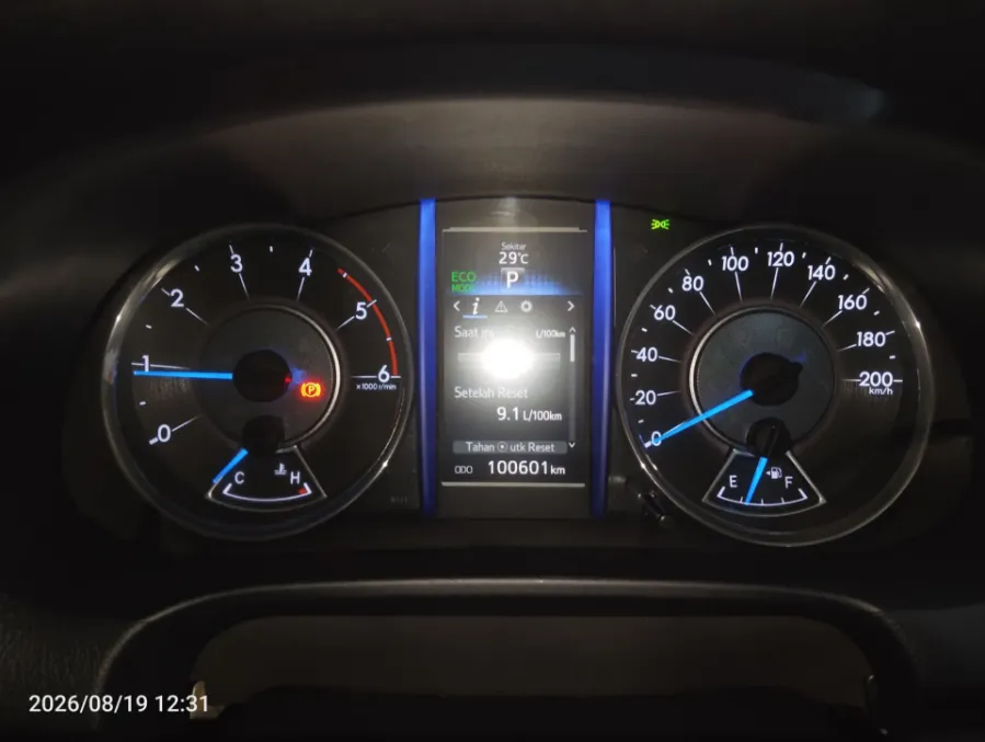 Foto Mobil Bekas Odometer Toyota Fortuner 2.4 4X2 VRZ tahun 2016