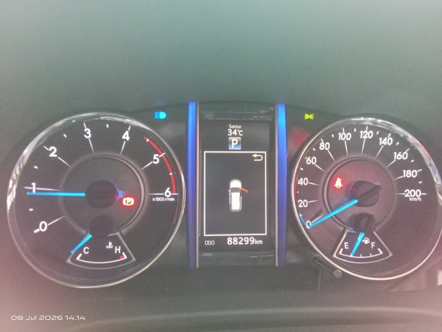 Foto Mobil Bekas Odometer Toyota Fortuner 2.4 4X2 VRZ tahun 2017