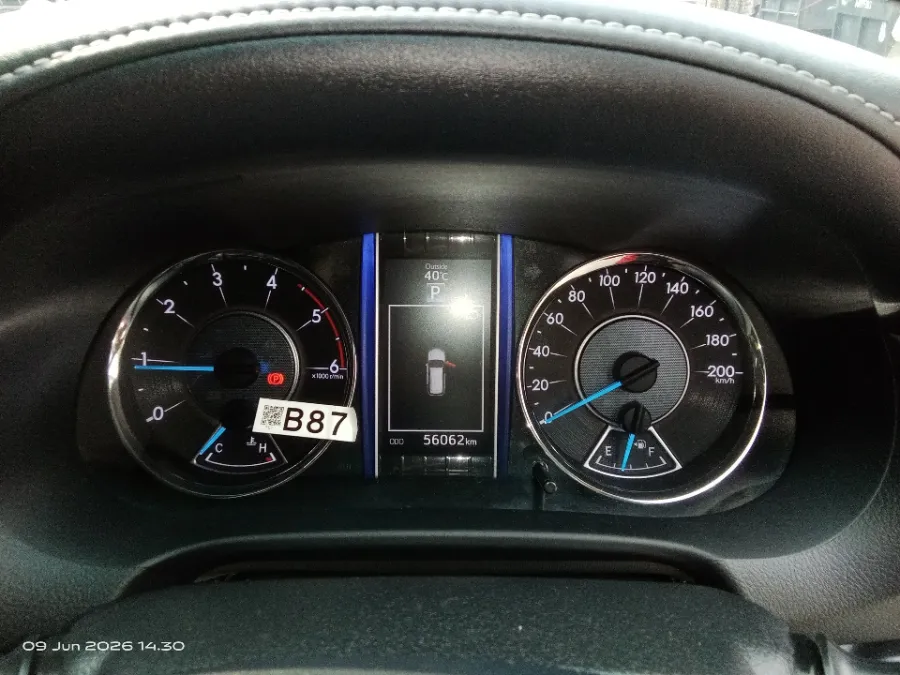 Foto Mobil Bekas Odometer Toyota Fortuner 2.4 4X2 VRZ tahun 2018