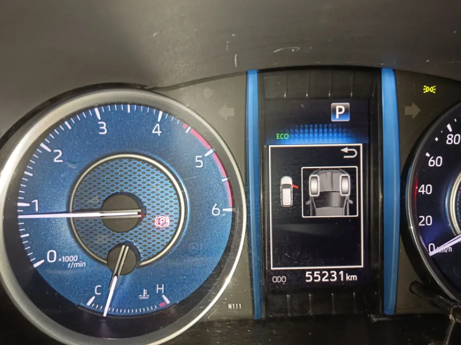 Foto Mobil Bekas Odometer Toyota Fortuner 2.4 4X2 VRZ tahun 2021