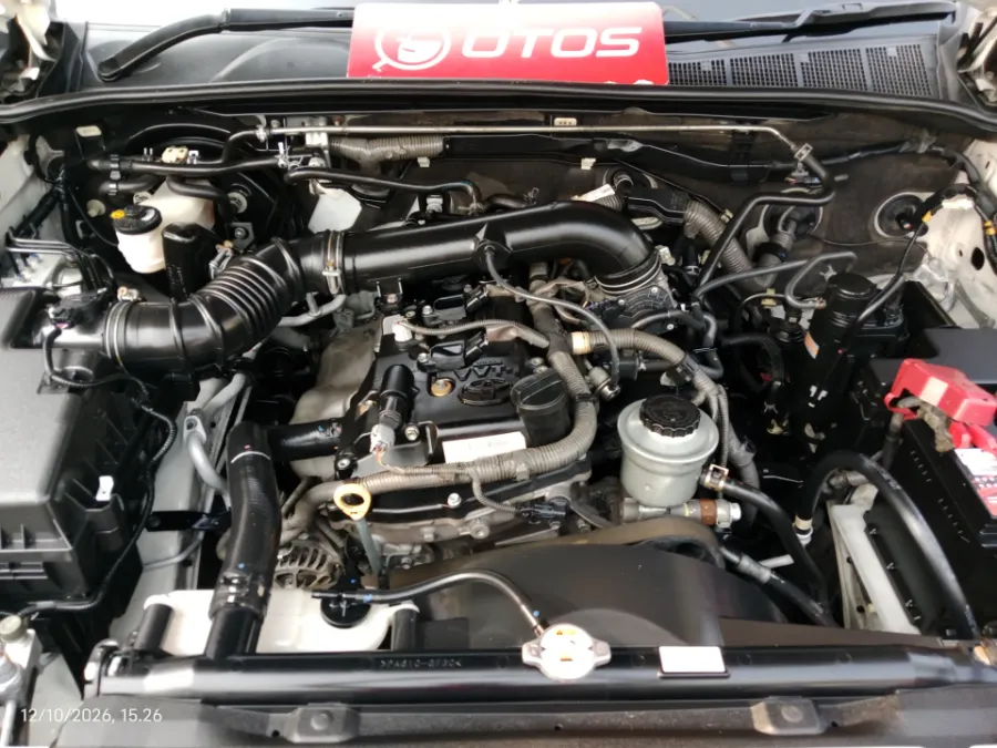 Foto Mobil Bekas Mesin Toyota Fortuner 2.7 4X2 SRZ tahun 2018