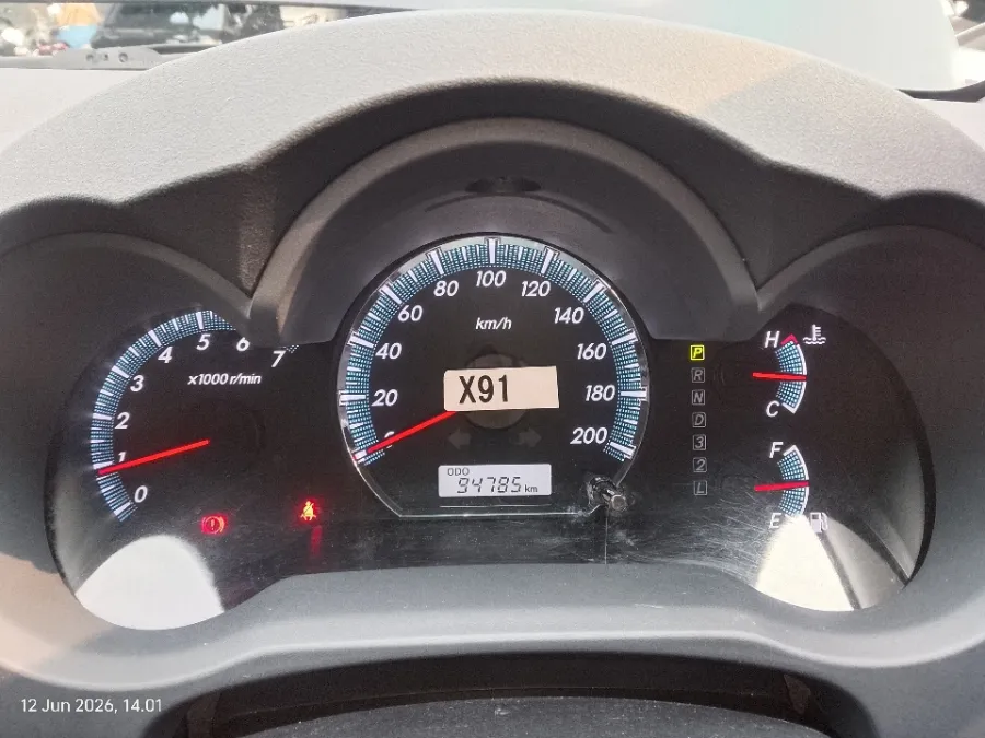 Foto Mobil Bekas Odometer Toyota Fortuner 2.7 G Luxury tahun 2014
