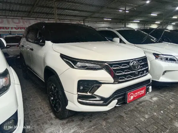 2022 Toyota Fortuner 2.8 4X2 VRZ