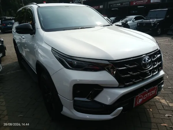 2022 Toyota Fortuner 2.8 4X2 VRZ
