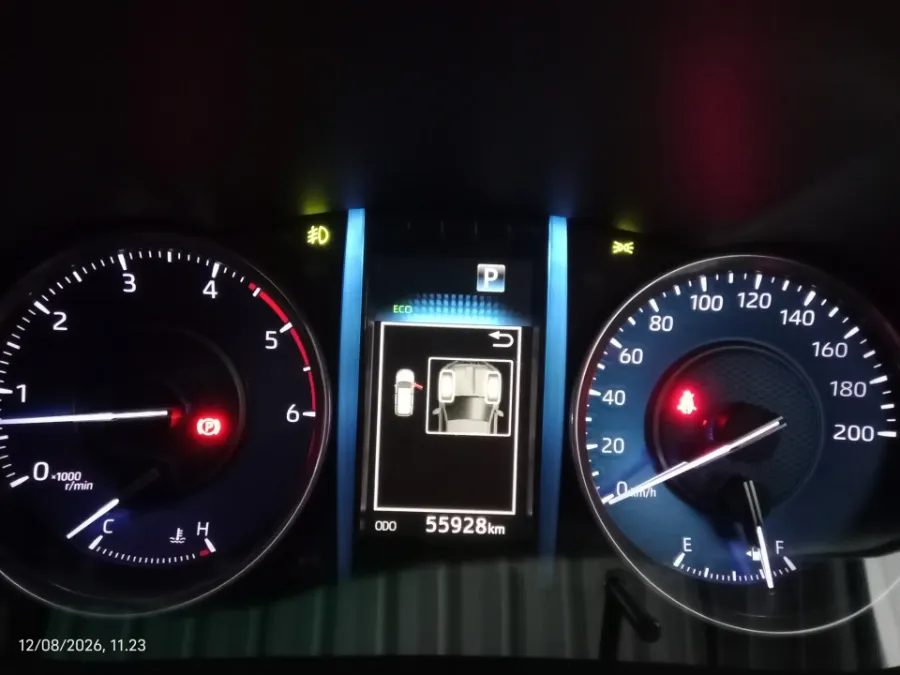 Foto Mobil Bekas Odometer Toyota Fortuner 2.8 4X2 VRZ tahun 2022