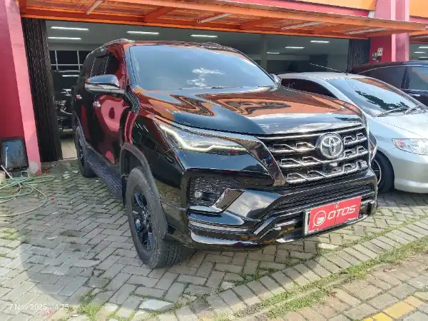 2023 Toyota Fortuner 2.8 4X2 VRZ