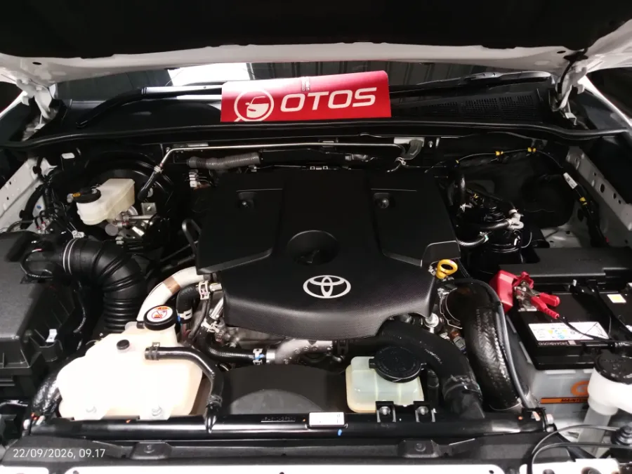 Foto Mobil Bekas Mesin Toyota Fortuner 2.8 GR Sport tahun 2024