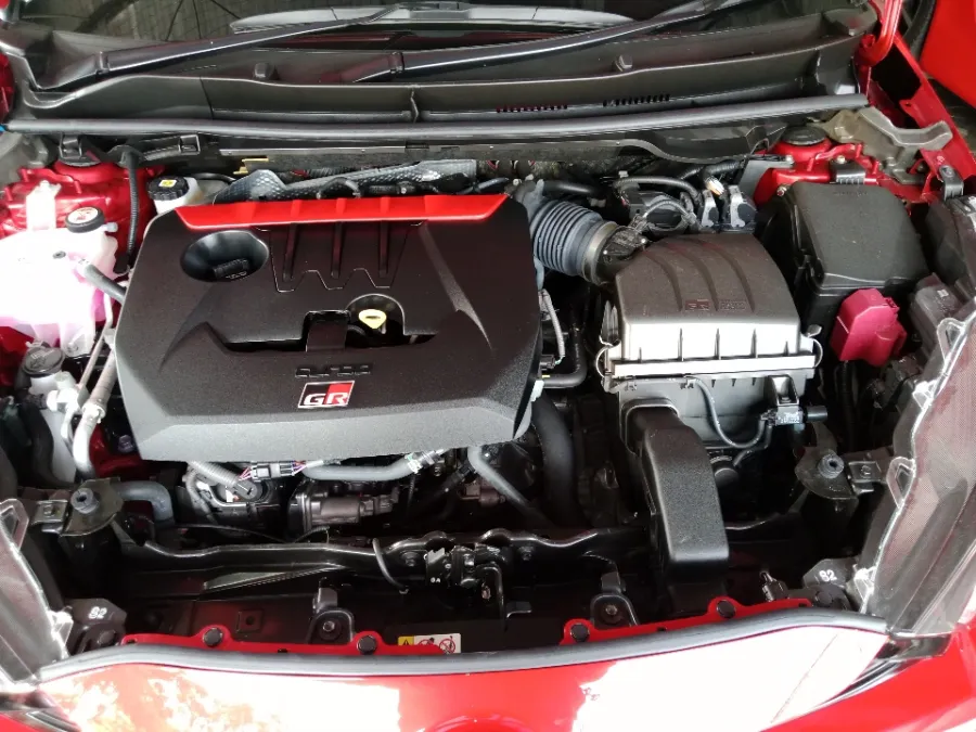 Foto Mobil Bekas Mesin Toyota GR Yaris 1.6 tahun 2022