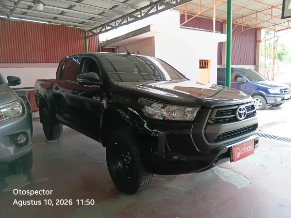 2023 Toyota Hilux 2.4 E D-Cab