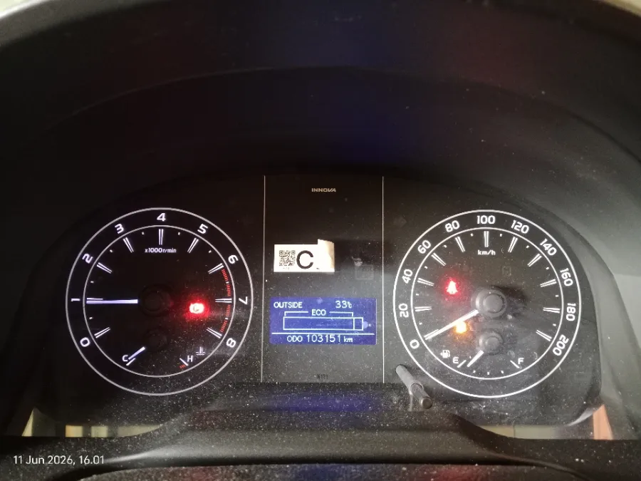Foto Mobil Bekas Odometer Toyota Kijang Innova 2.0 G tahun 2018
